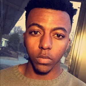 Meet your Posher, Austin